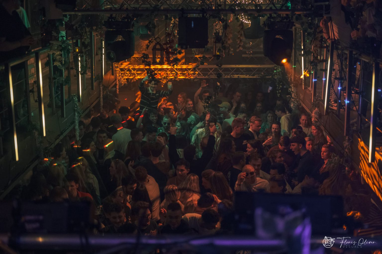 Partyboot Zwolle | Eivissa events